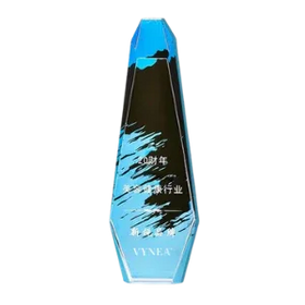 6_053ae8a3-b30e-4348-8a6a-575ddf7ab000 - VYNEA™